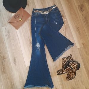 Women's Distressed Bell Bottoms size 29